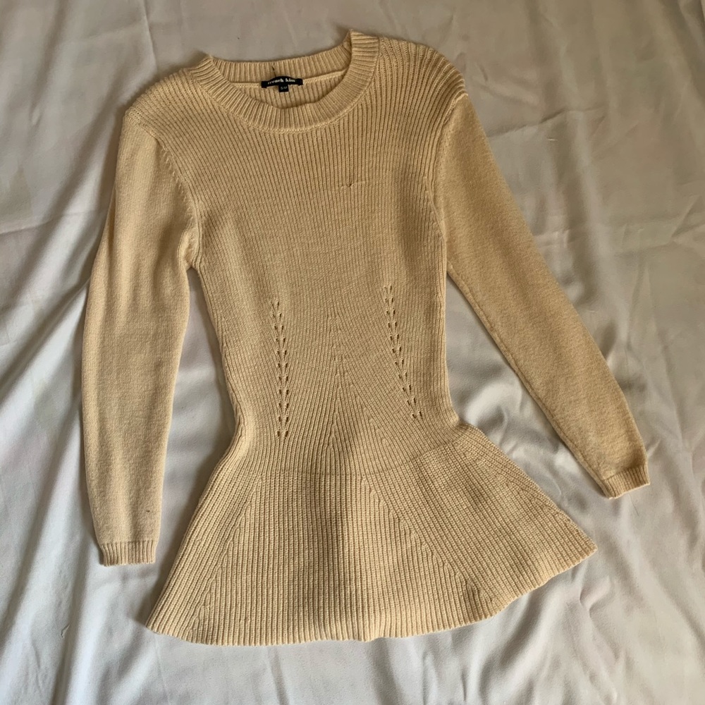 Cream Sweater Stretchy